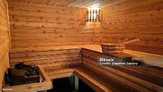 告别僵硬！骨灰级按摩师私藏：3招解锁你的身体“自愈力”！