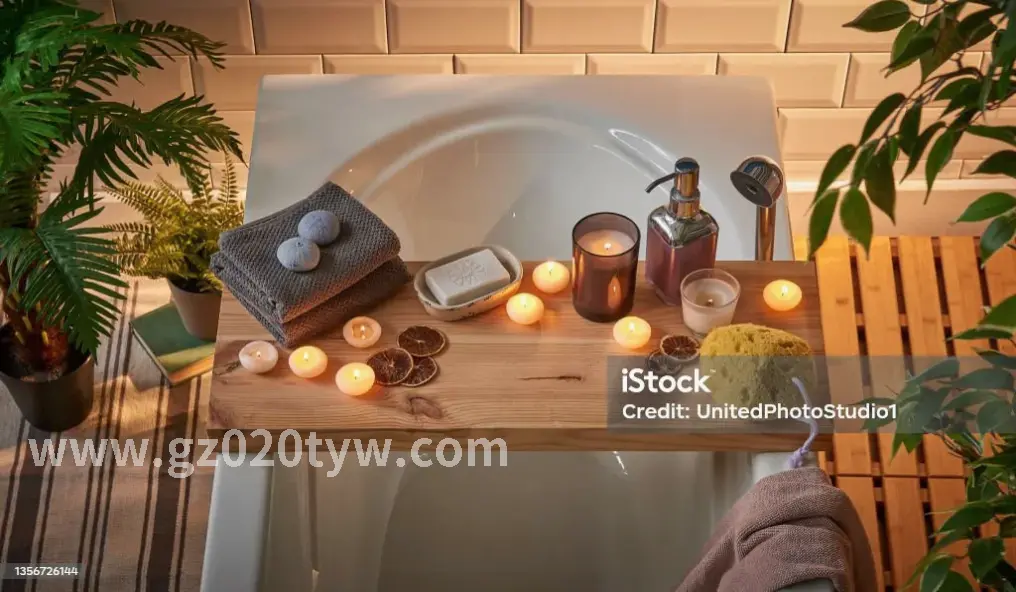 舒适的桑拿休息区